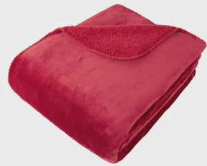 Scarlet Cosy Throw