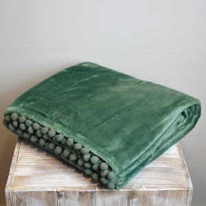 Pom Pom Throw - Moss Green