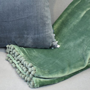 Pom Pom Throw - Moss Green